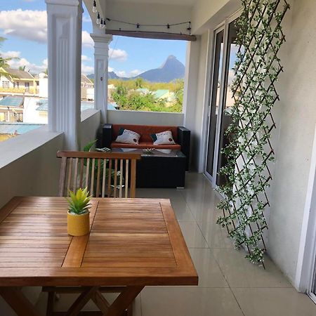Rayon Bleu C2 Apartment Flic en Flac ภายนอก รูปภาพ