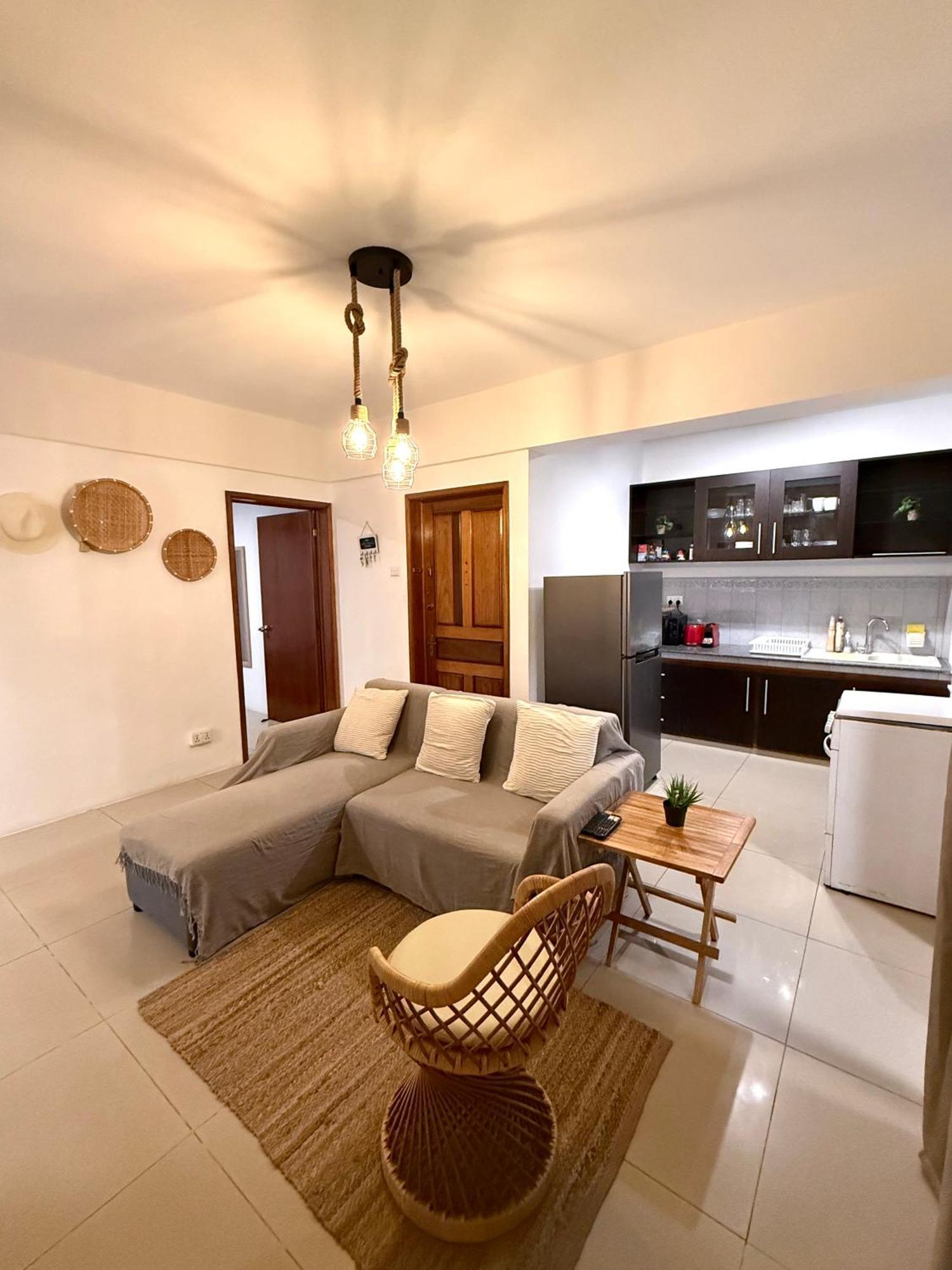 Rayon Bleu C2 Apartment Flic en Flac ภายนอก รูปภาพ